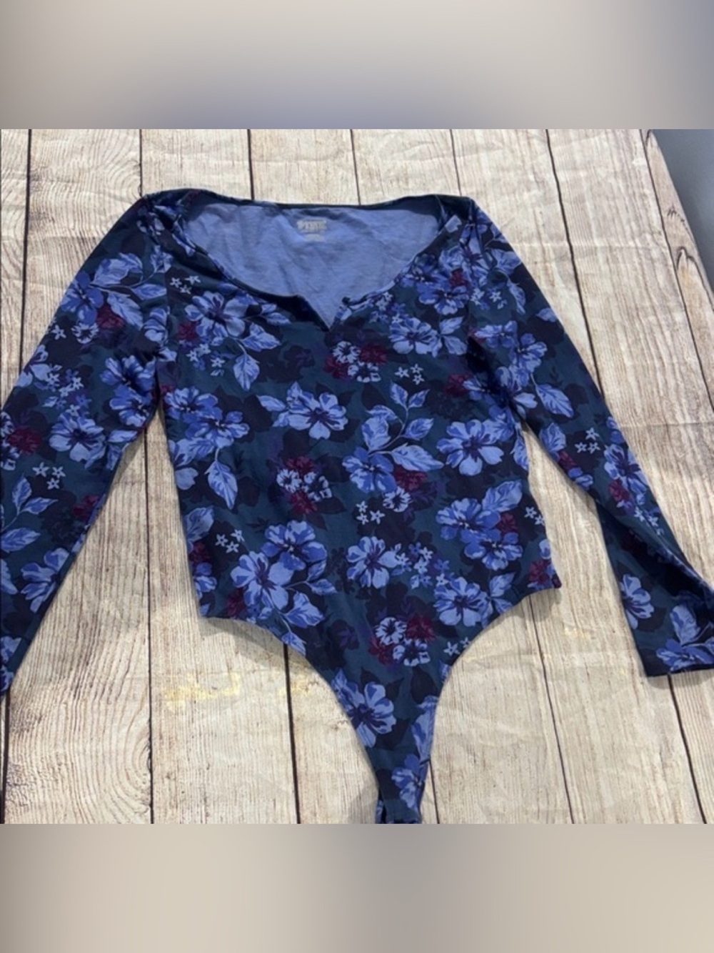 Victoria secret pink medium long sleeve thong floral bodysuit